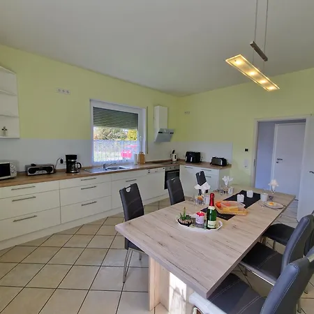 Ruth Holiday home *